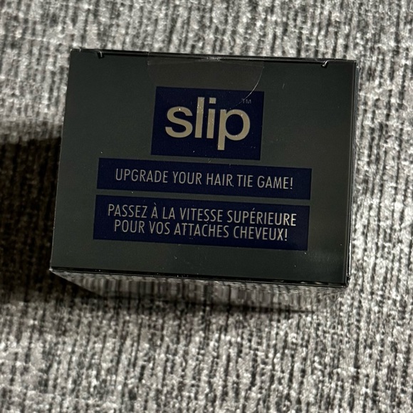 Slip Silk Scrunchies - Box of 6 - Picture 10 of 11